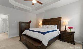 2037 Birchside Dr, Charlotte, NC 28205