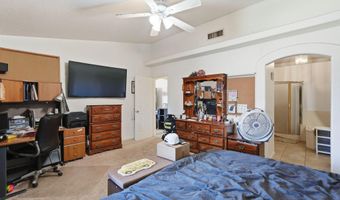 9584 W TINAJAS Dr W, Arizona City, AZ 85123
