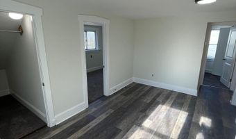 37 E Gloucester Pike 1, Barrington, NJ 08007