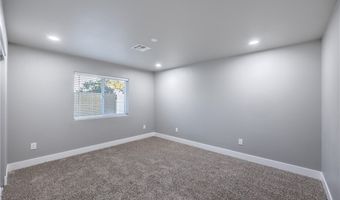 4724 Patterson Ave, Las Vegas, NV 89104