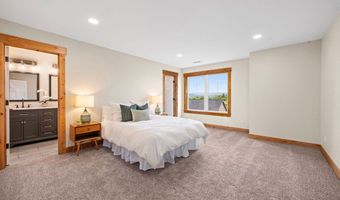 35579 Bella Ridge Loop, Astoria, OR 97103