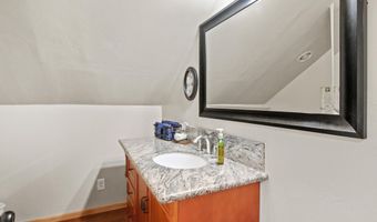 43630 Rainbow Ln, Angelus Oaks, CA 92305