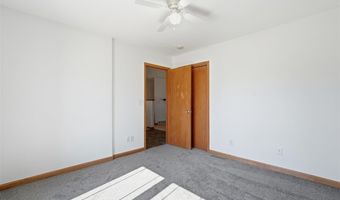 108 Pheasant Ave, Atkins, IA 52206