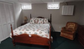 1648 Highland Ln, Ashtabula, OH 44004