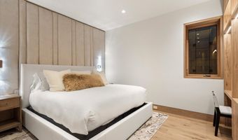 543 Walnut St B, Aspen, CO 81611