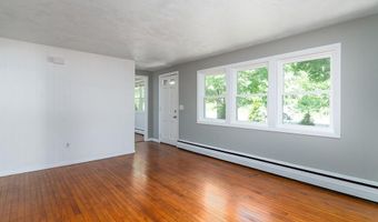 19 Waldron Ave, North Kingstown, RI 02852