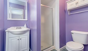 706 N Lawler Ave, Addison, IL 60101