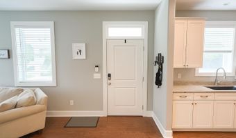 29 Downing Dr, Beaufort, SC 29907