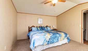 2420 E Willow Creek Dr, Amarillo, TX 79108