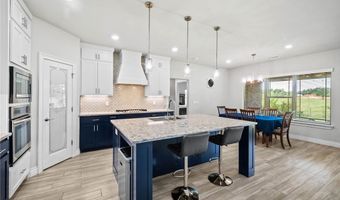 1010 Huntleigh Dr, Bentonville, AR 72713
