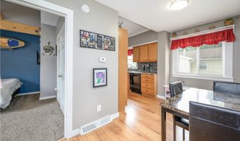 3236 S Bender Ave, Akron, OH 44319