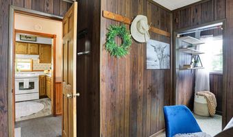 405 E Howard Ave, Arcadia, IN 46030