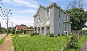 912 Tremont St, Alton, IL 62002