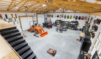 1372 N 150 Rd, Baldwin City, KS 66006