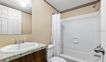 14300 BEVERLY Dr, Astatula, FL 34705