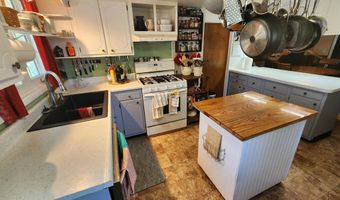 315 N Main St, Allegan, MI 49010