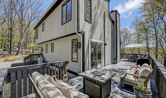 25 Arciel Dr, Albrightsville, PA 18210