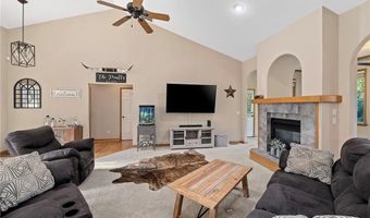 6 Leawood Pl, Bella Vista, AR 72715