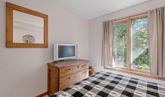 18 Woodsview Ln 2, Lincoln, NH 03251