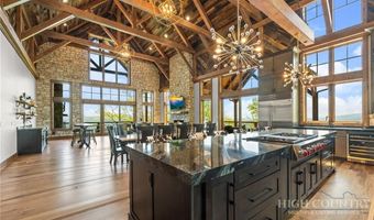 1635 Eagles Nest Trl, Banner Elk, NC 28604