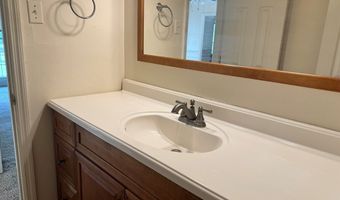 1716 Whisperwood St, Albany, GA 31721