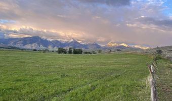 25 Black Hawk Dr, Carmen, ID 83462