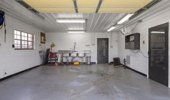 14011 Pierce Rd, Birchwood, TN 37308