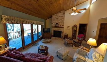 27800 Kent Ct, Chisago City, MN 55013