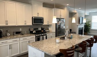 937 Haybeck Ln, Apex, NC 27523