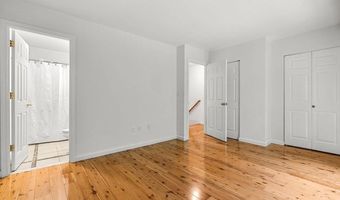 95 Anderer Ln 7, Boston, MA 02132