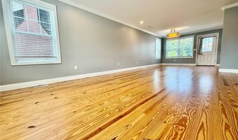 52 Bedlow Ave, Newport, RI 02840
