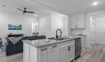 1114 Hunter Dr, Barling, AR 72923