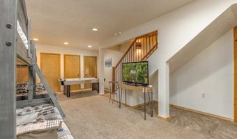 60 Taos Dr, Angel Fire, NM 87710