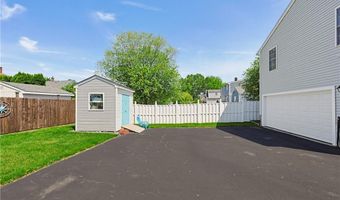 9 Doran Ave, Bristol, RI 02809