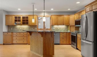 1511 16th Ave SW, Austin, MN 55912