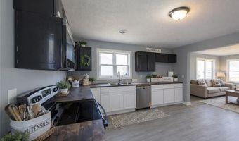 491 W Cross St, Austin, IN 47102