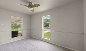 111 W Shelton St, Alvarado, TX 76009