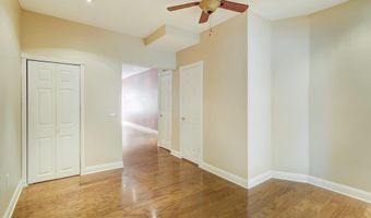 806 S CLINTON St, Baltimore, MD 21224