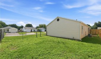 2515 SE 4th St, Bentonville, AR 72712