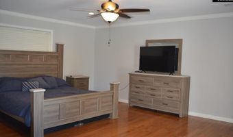 2543 Harbor View Rd, Camden, SC 29020