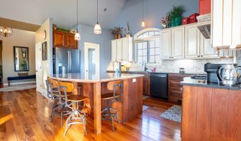 43353 258th St, Bridgewater, SD 57319