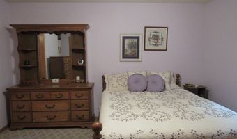 709 W 17th Dr, Arkdale, WI 54613