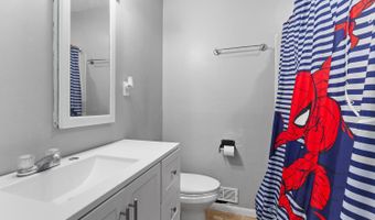 260 Renfrew Ave, Adrian, MI 49221