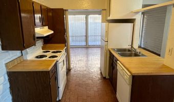 704 Truman St NE Apt 7, Albuquerque, NM 87110
