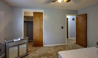 914 Thelma St, Benton, AR 72015