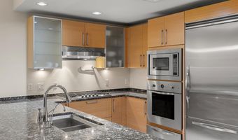 801 KEY Hwy T-65, Baltimore, MD 21230