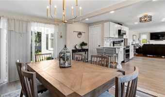 49 Elm Dr, Cranston, RI 02920
