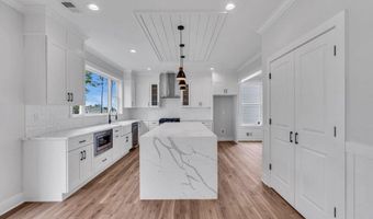 12 Outsail Ave, Barnegat, NJ 08005
