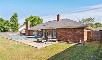2649 Regency Rd, Bartlesville, OK 74006