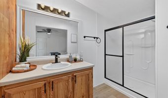 143 White Oak St, Alvarado, TX 76009